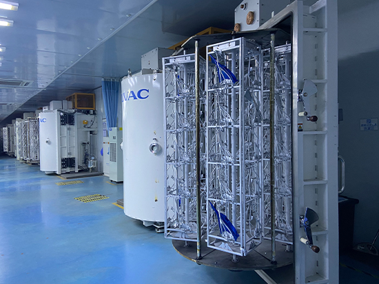 真空(kōng)鍍膜車(che)間